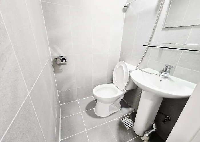 White Guest house 3*
