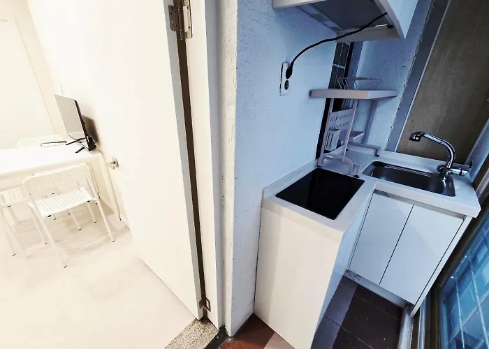 Guest house White