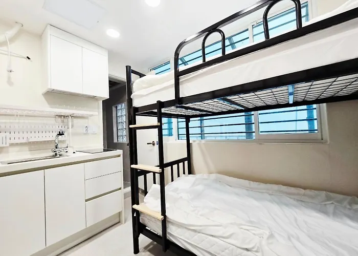 White Guest house 3*