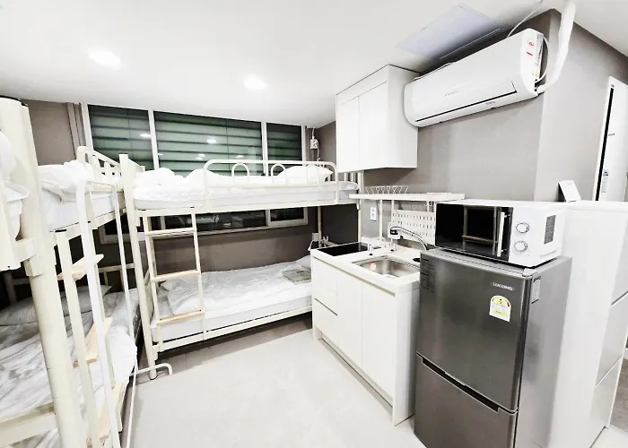 White 3*